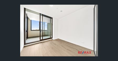 Top floor near-new 3-bedroom + STYDY ROOM and winter garden in West Ryde - Photo 3