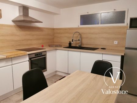 Location Appartement 2 pièces 48m² HAGETMAU 40700 - Photo 3