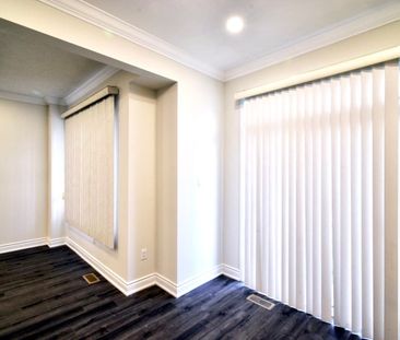 For Lease - 107 Laramie Crescent, Vaughan, Ontario - Photo 6