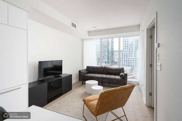 Downtown condo for rent | Tour des Canadiens 2 - Photo 1