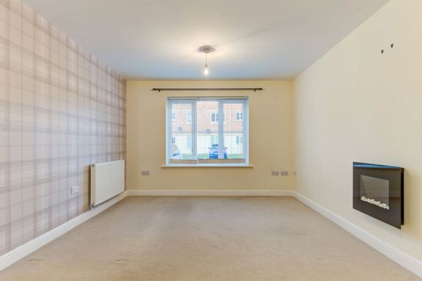 Wardle Gardens, Leek, Staffordshire, ST13 - Photo 1