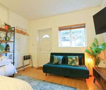 Sydenham Lane - Photo 2