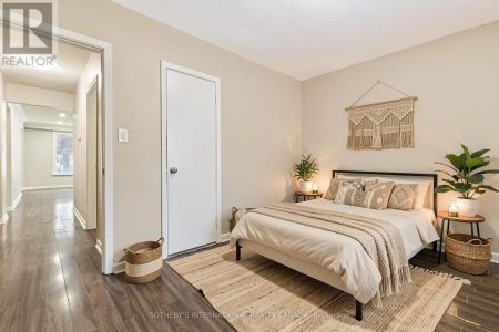 957 BEECHWOOD AVENUE - Photo 5