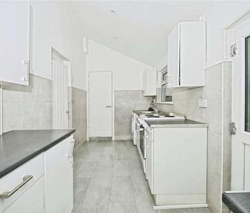 Margaret Street, Pontygwaith, Ferndale, CF43 - Photo 3