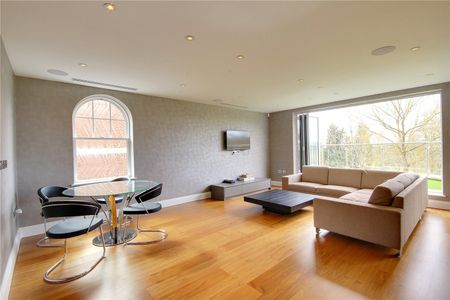 Murano House, 389 Cockfosters Road - Photo 4