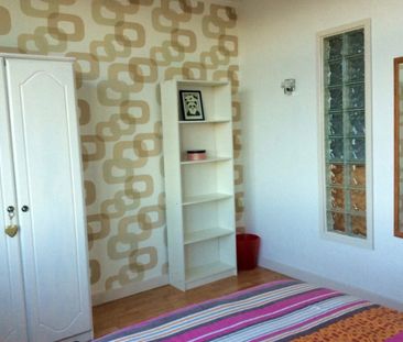 2 bed Apartment for Rent - Photo 5