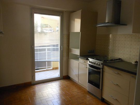 Location Appartement 2 pièces 53m² GRASSE 06130 - Photo 1