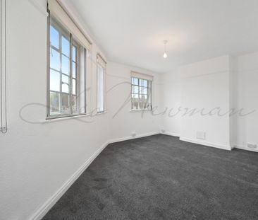 Falloden Way, Hampstead Garden Suburb, NW11 - Photo 4