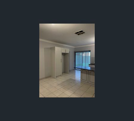 1/71 Muriel Drive, Pooraka, SA 5095 - Photo 2