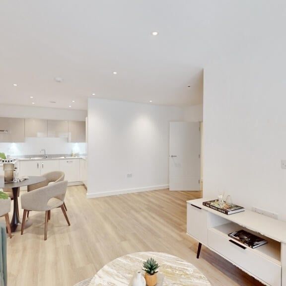 2 bedroom flat to rent - Photo 1