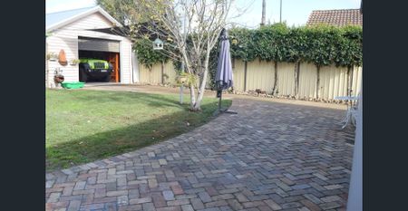 CHARM & STYLE IN THE HEART OF HISTORIC MORPETH - Photo 3