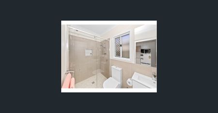 Fully Furnished Studio Suites – Brand New Build – Bills Included - Photo 3