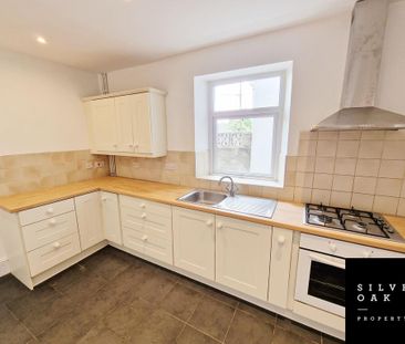3 bedroom terraced house to rent - Photo 6