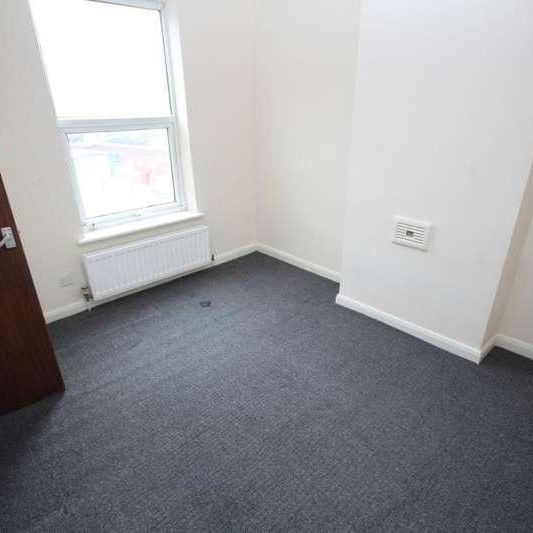 Trafalgar Road, Smethwick, B66 - Photo 1