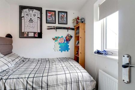 Bishops Cleeve, GL52 - Photo 2