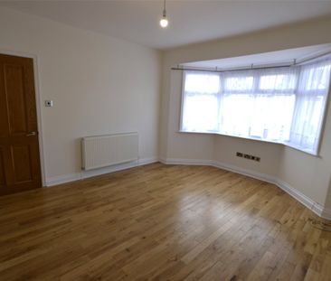 Melrose Avenue, Mitcham, CR4 - Photo 6