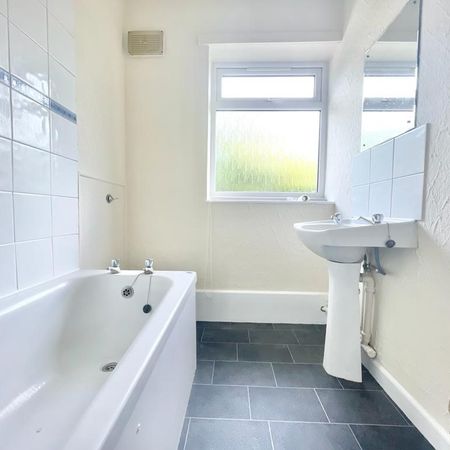 2 bedroom apartment to rent Church Close, Norwich, NR2 - Photo 3