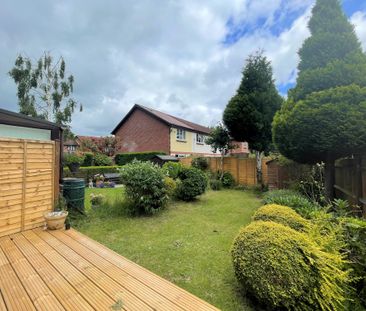 2 bedroom house to rent Wordsworth Mead, RH1 - Photo 6