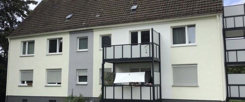 Ansprechende 2-Zimmer-Dachgeschoss-Wohnung mit Balkon! - Foto 1