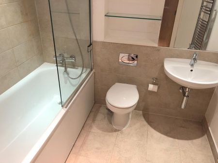 1 bedroom flat to rent - Photo 3