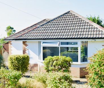 2 bedroom detached bungalow to rent - Photo 2