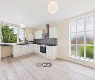 2 bedroom maisonette to rent - Photo 5