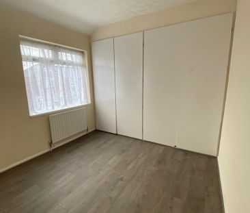 3 bedroom terraced house to rent - Photo 6