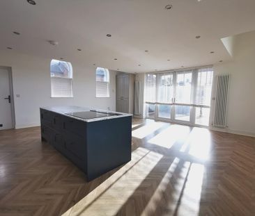 3 bedroom detached house to rent - Photo 3