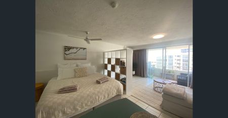 Beachfront Studio Apartment in 'Equinox Sun Resort' - Photo 3