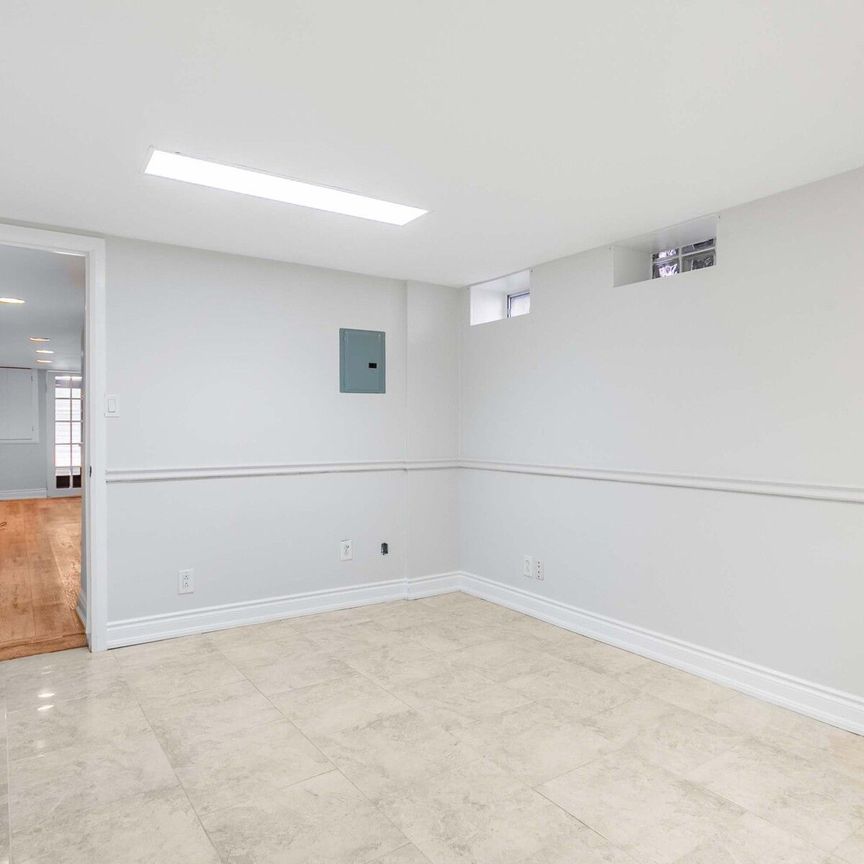For Lease - 213 Blackthorn Avenue Unit# Basement, Toronto, Ontario - Photo 1