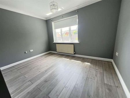 Wattle Close, Lower Cambourne, CB23 - Photo 3