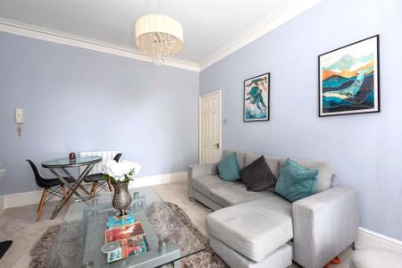 1 bedroom ground floor flat to rent - Photo 2