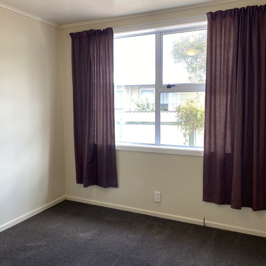 Cosy 2 Bedroom Home in Clouston Park - Photo 1