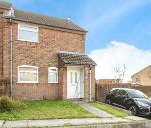 Sutton Close, Canford Heath - Photo 5