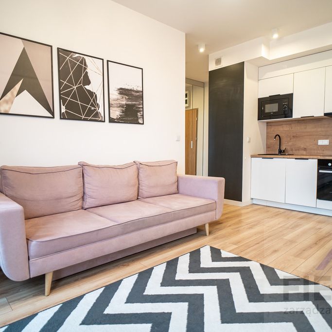 Łódź Łódź-Śródmieście, ul. Nawrot - Photo 1