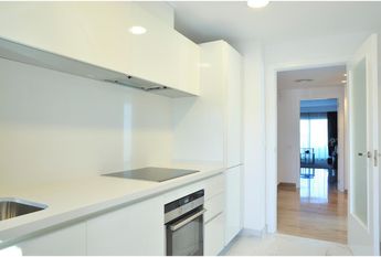 Apartment for rent on the beachfront of Arenal in Javea.