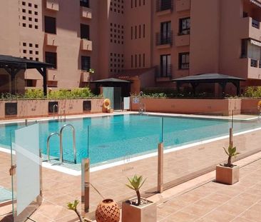 4 room luxury Flat for rent in Benalmádena, Andalusia - Photo 4