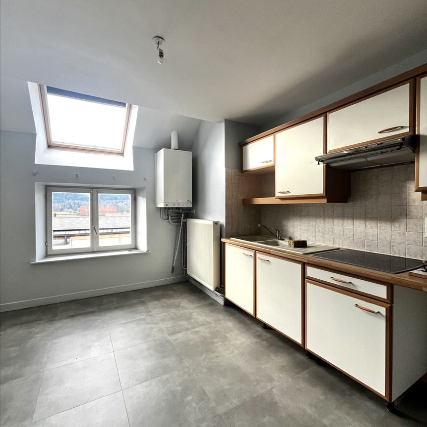 Location Appartement 4 pièces 82m² - Photo 1