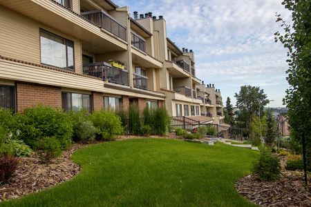 2315 15 St SW, Calgary - Photo 4