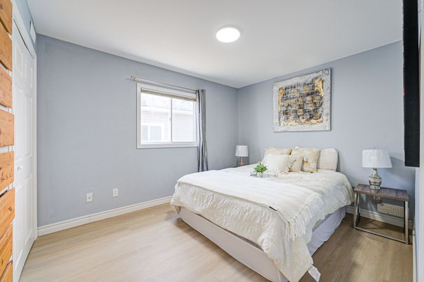 For Lease - 17 Willowbank Avenue, Richmond Hill, Ontario - Photo 1