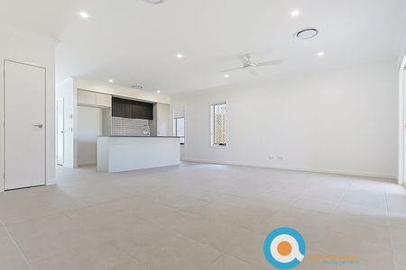 26 Wilsons Peak Way, White Rock - Photo 2