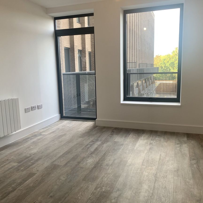 1 bedroom apartment to rent - Photo 1