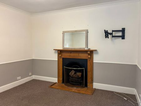 St Marys Cottages, Church Lane, Newmarket - Photo 2