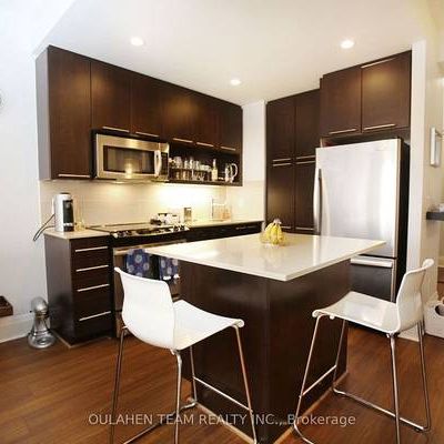 Yonge & Sheppard Bright +Spacious 1Bdrm +Den Open Concept Living Room - Photo 1