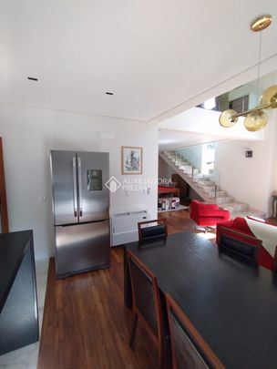 Casa em Condomínio com 3 quartos e 264m² para alugar em Lagos de Gramado, Gramado. - Foto 1