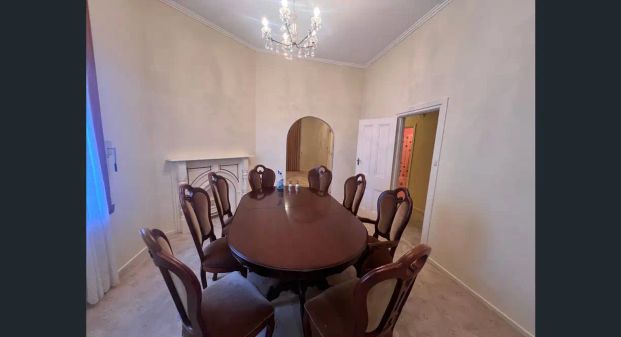 “Convenience Meets Comfort – Your Ideal Home Awaits” - Photo 1