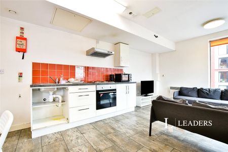 1 bedroom property to rent Chapel Street, Salford, Greater Manchester, M3 - Photo 4