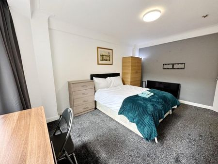 Room in a Shared Flat, Edgware Road, W2 - Photo 5