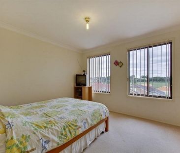 DOUBLE STOREY FAMILY HOME – QUIET LOCATION - Photo 2