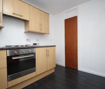 2 bedroom duplex to rent - Photo 5